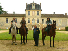 Randonn&eacute;e &eacute;questre &agrave; la d&eacute;couverte des grands vins de Bordeaux - Randocheval
