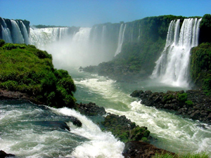 Brazil : Iguazu Falls trail ride / Randocheval