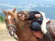 RANDOCHEVAL - Randonn&eacute;e &eacute;questre junior dans le Cantal