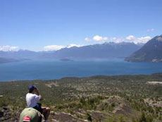 Todos los santos lake in Chile- Randocheval