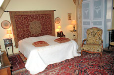 Châteaux de la Loire à cheval - Le Prieuré de la Chaise - chambre/RANDOCHEVAL