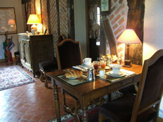 Ch&acirc;teaux de la Loire &agrave; cheval - Petit-d&eacute;jeuner/RANDOCHEVAL