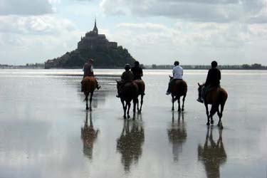 randonnee a cheval mont saint michel