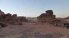 Horse riding in Jordan - Discover Wadi Rum - Randocheval