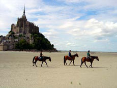 Randonn&eacute;e &eacute;questre dans la baie du Mont St Michel - Randocheval / Absolu Voyages