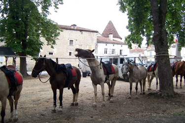 randonnee cheval perigord