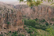 Randocheval : Cappadocia on horseback -  troglodytes