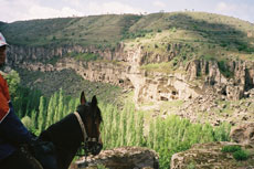 RANDOCHEVAL - Randonn&eacute;e &eacute;questre en Cappadoce