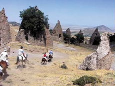 Randocheval : Cappadocia on horseback -  typical landscape