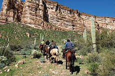 Randonn&eacute;e &eacute;questre au pays des Apaches en Arizona (USA) - Rando Cheval