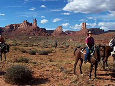 Randonn&eacute;e &eacute;questre, voyage &agrave; cheval &agrave; Monument Valley - Rando Cheval