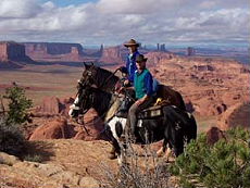 Randonn&eacute;e &eacute;questre, voyage &agrave; cheval &agrave; Monument Valley - Rando Cheval