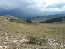 Paysage montagneux du coeur des Abruzzes - RANDOCHEVAL