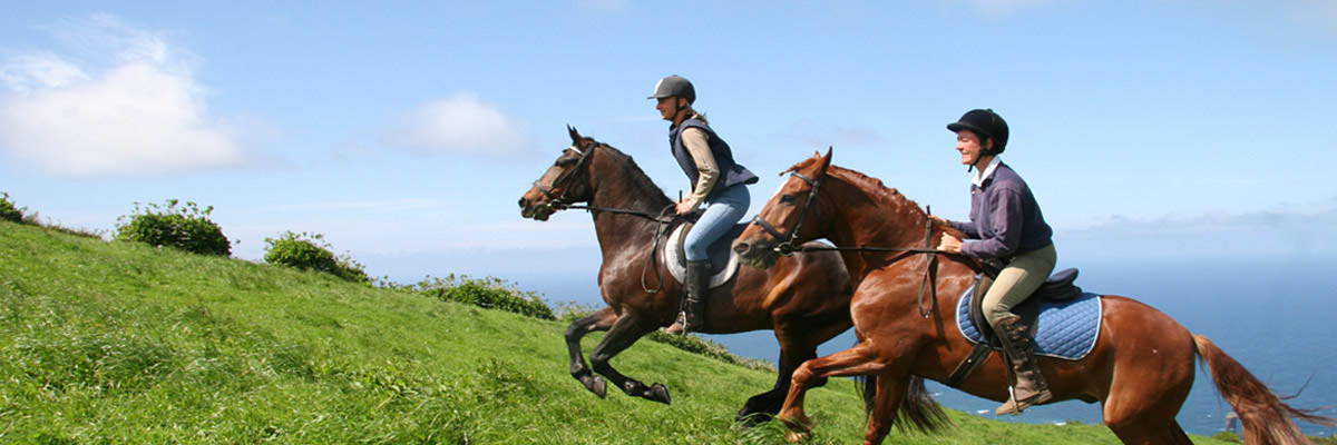 Voyage à cheval aux Açores sur Sao Miguel - Randonnée équestre organisée par Randocheval