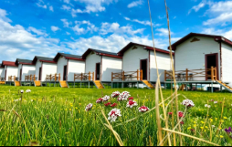 bungalow camping amenage plaines ruoergai nature confort