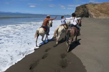 Voyage à cheval - Randonnée équestre au Costa Rica avec Randocheval