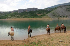 randonnée équestre en Craotie (Dalmatie) entre terre et eau - Randocheval / Absolu voyages