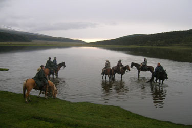 Voyage à cheval en Equateur - Randonnée équestre organisée par Randocheval