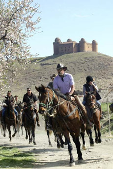 Voyage à cheval en Andalousie dans le sierra Nevada - Randonnée équestre organisée par Randocheval