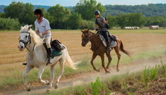 Voyage à cheval en Catalogne / Espagne - Randonnée équestre organisée par Randocheval