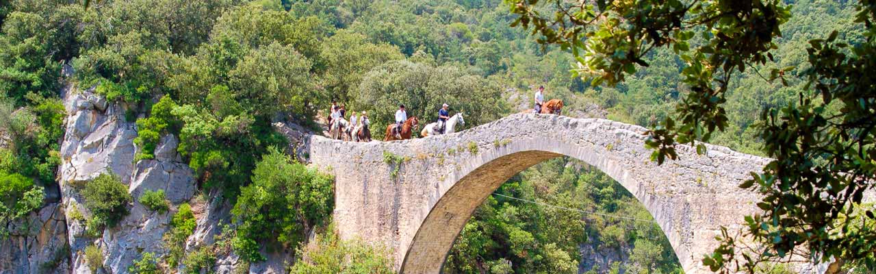 Voyage à cheval en Catalogne / Espagne - Randonnée équestre organisée par Randocheval