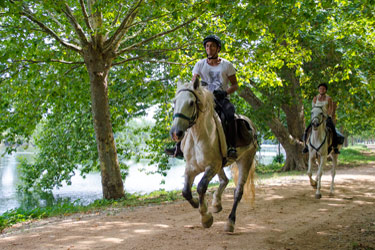 Voyage à cheval en Catalogne / Espagne - Randonnée équestre organisée par Randocheval