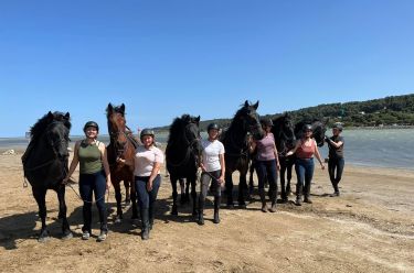 Voyage &agrave; cheval - Randonn&eacute;e &eacute;questre en Ari&eacute;ge pour les jeunes avec Randocheval