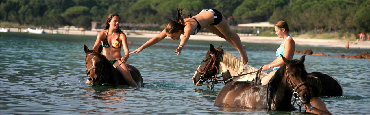Randonnées à cheval et stages junior pour enfants et ados - Par Randocheval