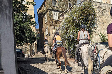Rando &agrave; cheval en Corse
