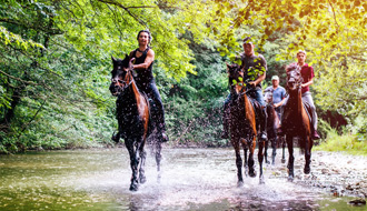 Voyage à cheval - Randonnée équestre organisée par Randocheval