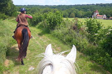 Voyage à cheval - Randonnée équestre organisée par Randocheval