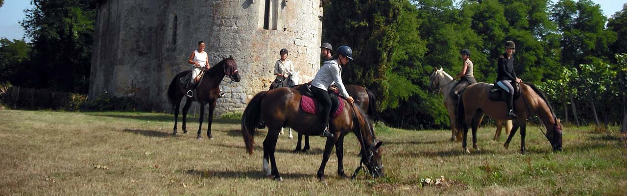 Voyage à cheval - Randonnée équestre organisée par Randocheval