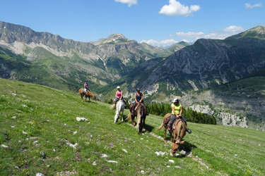 Rando Cheval en Hautes Alpes FRANCE - Voyage à cheval