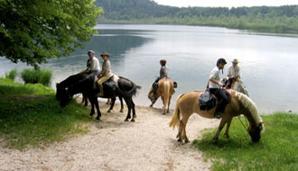 Randonnée équestre les trois rivières en Bourgogne - RANDOCHEVAL