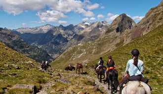 Rando Cheval en Pays Cathare en FRANCE - Voyage à cheval dans les Pyrénées