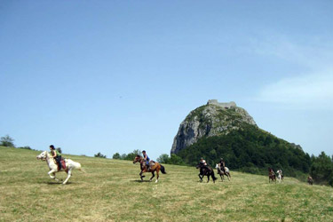 Rando Cheval en Pays Cathare en FRANCE - Voyage à cheval dans les Pyrénées