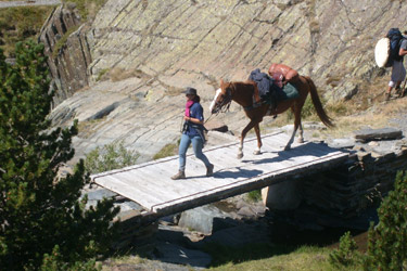 Rando Cheval en Pays Cathare en FRANCE - Voyage à cheval dans les Pyrénées