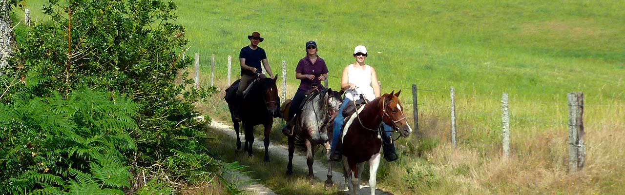 Voyage à cheval - Randonnée équestre en Croatie avec Randocheval