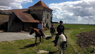 randonnée à cheval en touraine- France - randocheval/absoluvoyages