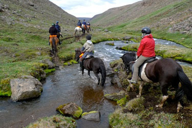 Voyage à cheval en ISLANDE - Randonnée équestre organisée par Randocheval