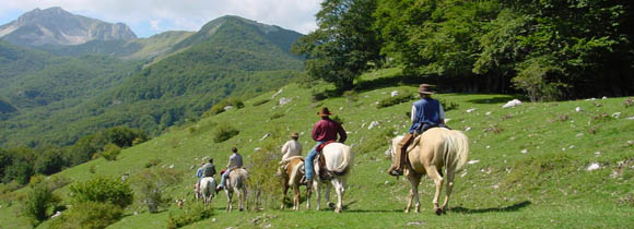 Italie - Randonnée équestre dans les Abruzzes - RANDO CHEVAL