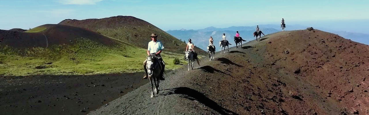 Voyage à cheval - Randonnée équestre organisée par Randocheval