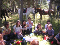 Voyage à cheval en Lozère (jeunes) - Randonnée équestre organisée par Randocheval