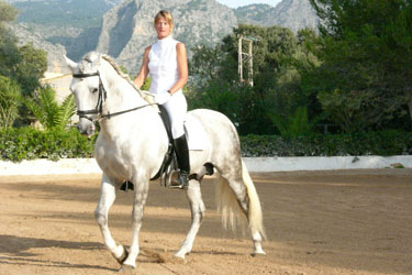 Voyage à cheval aux Baléares à Majorque - Randonnée équestre organisée par Randocheval