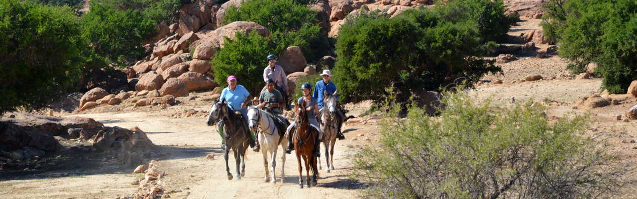 Voyage à cheval - Randonnée équestre organisée par Randocheval