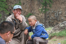 Photos de notre randonnée équestre confort sous la yourte en Mongolie : Khustai et les chevaux de Przewalski, Khogno Khan, le Mini Gobi, la Vallée de l'Orkhon, le lac d'Ogii, Karakorum... (Randocheval / Absolu Voyages)