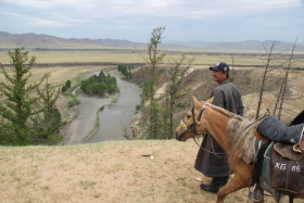 Photos de notre randonnée équestre confort sous la yourte en Mongolie : Khustai et les chevaux de Przewalski, Khogno Khan, le Mini Gobi, la Vallée de l'Orkhon, le lac d'Ogii, Karakorum... (Randocheval / Absolu Voyages)