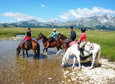 Voyage à cheval au MONTENEGRO - Randonnée équestre organisée par Randocheval