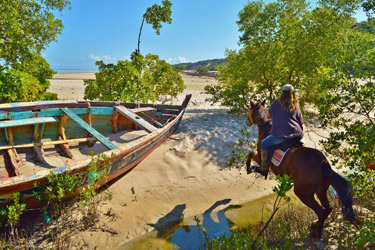 Voyage à cheval au Mozambique - Randonnée équestre organisée par Randocheval