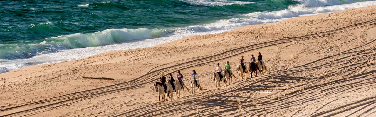 Voyage à cheval aux Baléares à Minorque - Randonnée équestre organisée par Randocheval